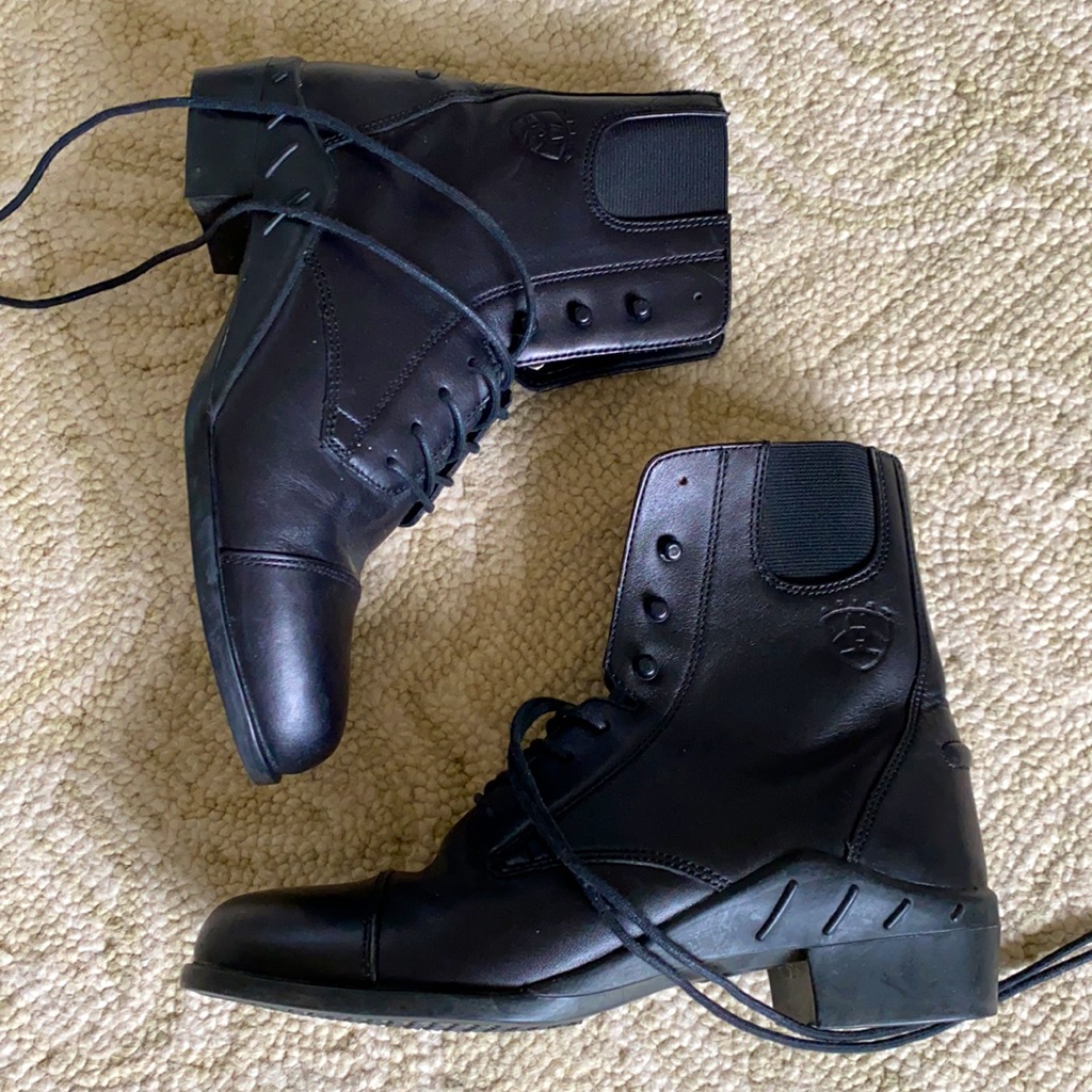 Arita 7.5 Boots !